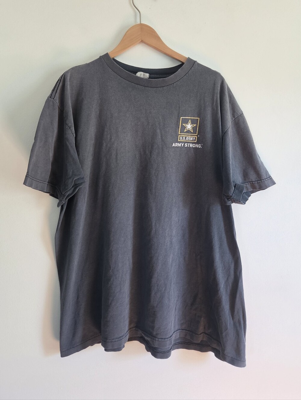 Vintage U.S. Army Strong T-Shirt